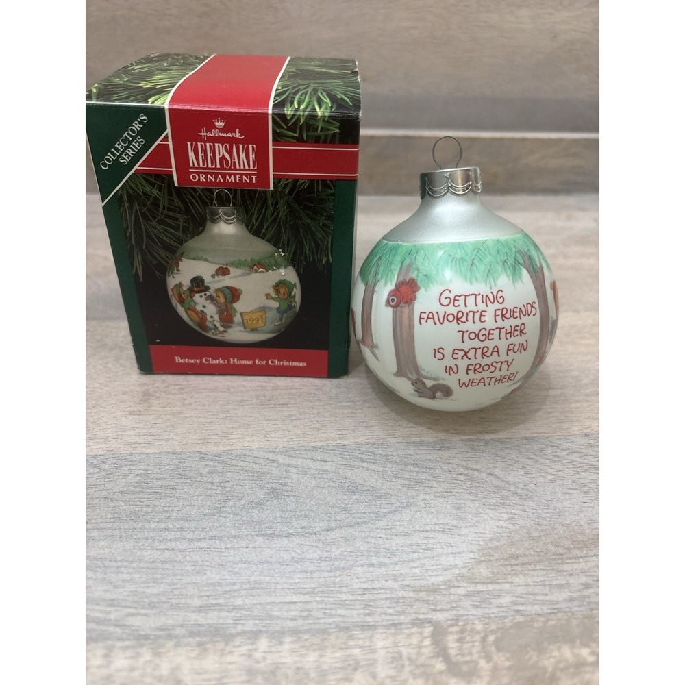 HALLMARK KEEPSAKE ORNAMENT BETSEY CLARK HOME FOR CHRISTMAS 6TH IN SERIES 1991